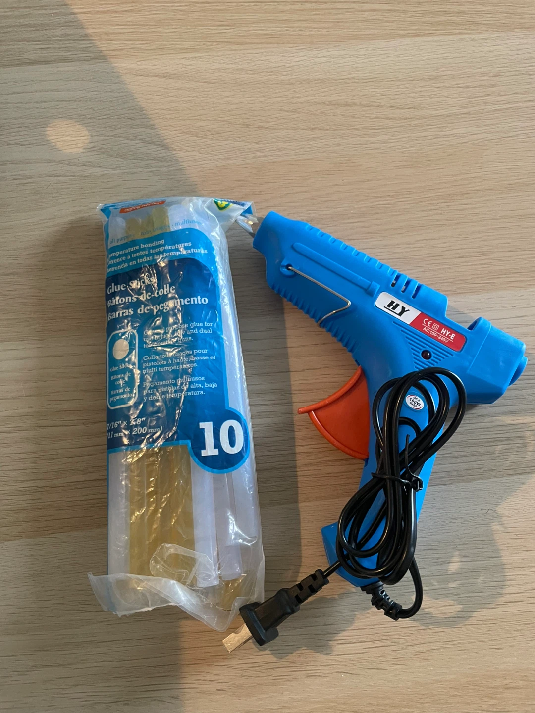 HY Blue Glue Gun with Glue Sticks