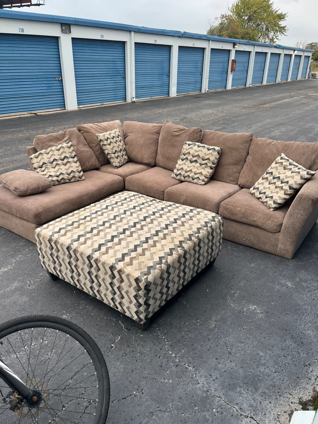 Brown Sectional Sofa with Ottoman - photo 2