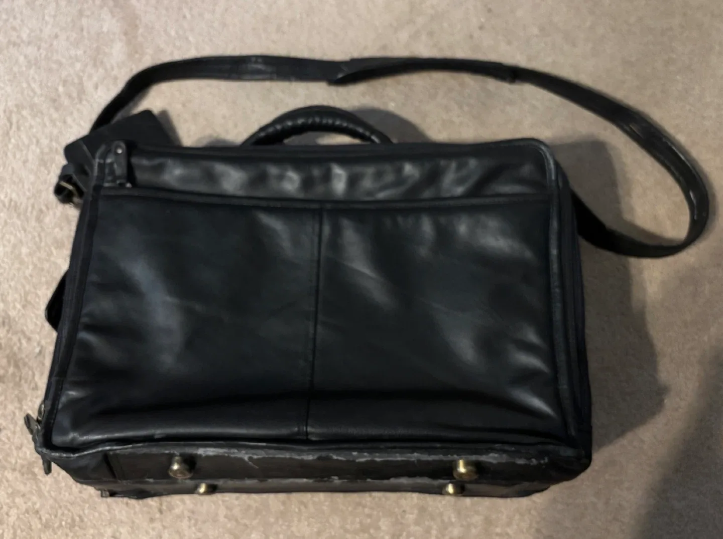 Genuine Leather Black Briefcase/Laptop Bag image indicator(2)
