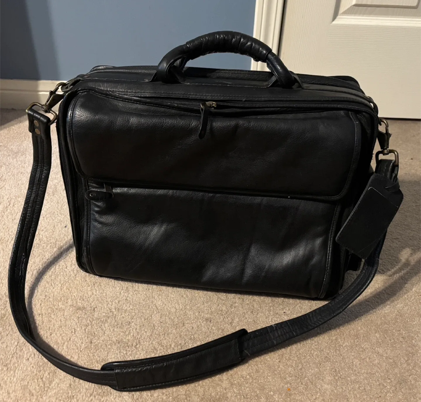 Genuine Leather Black Briefcase/Laptop Bag thumbnail