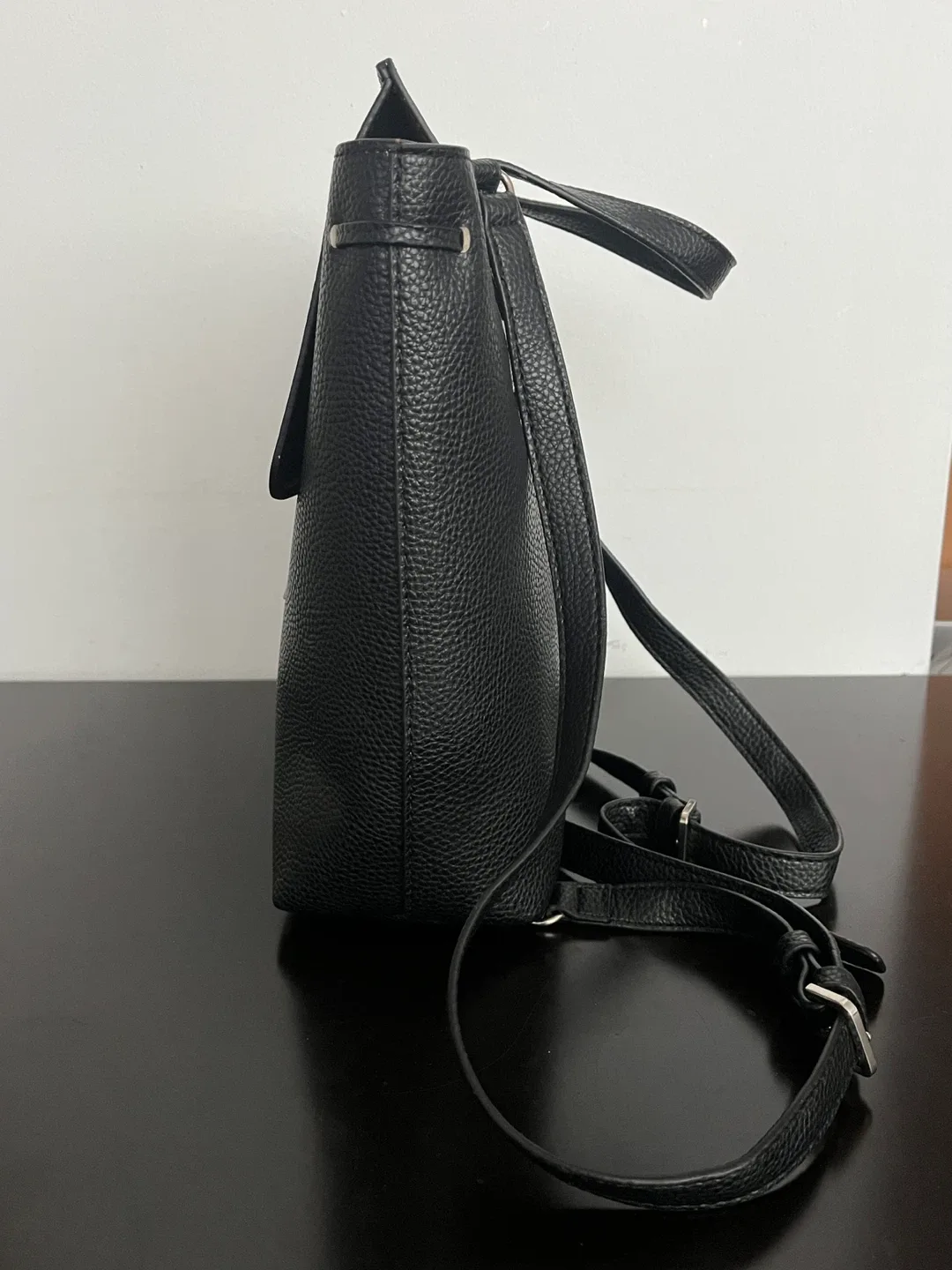 Guess Black Backpack image indicator(5)