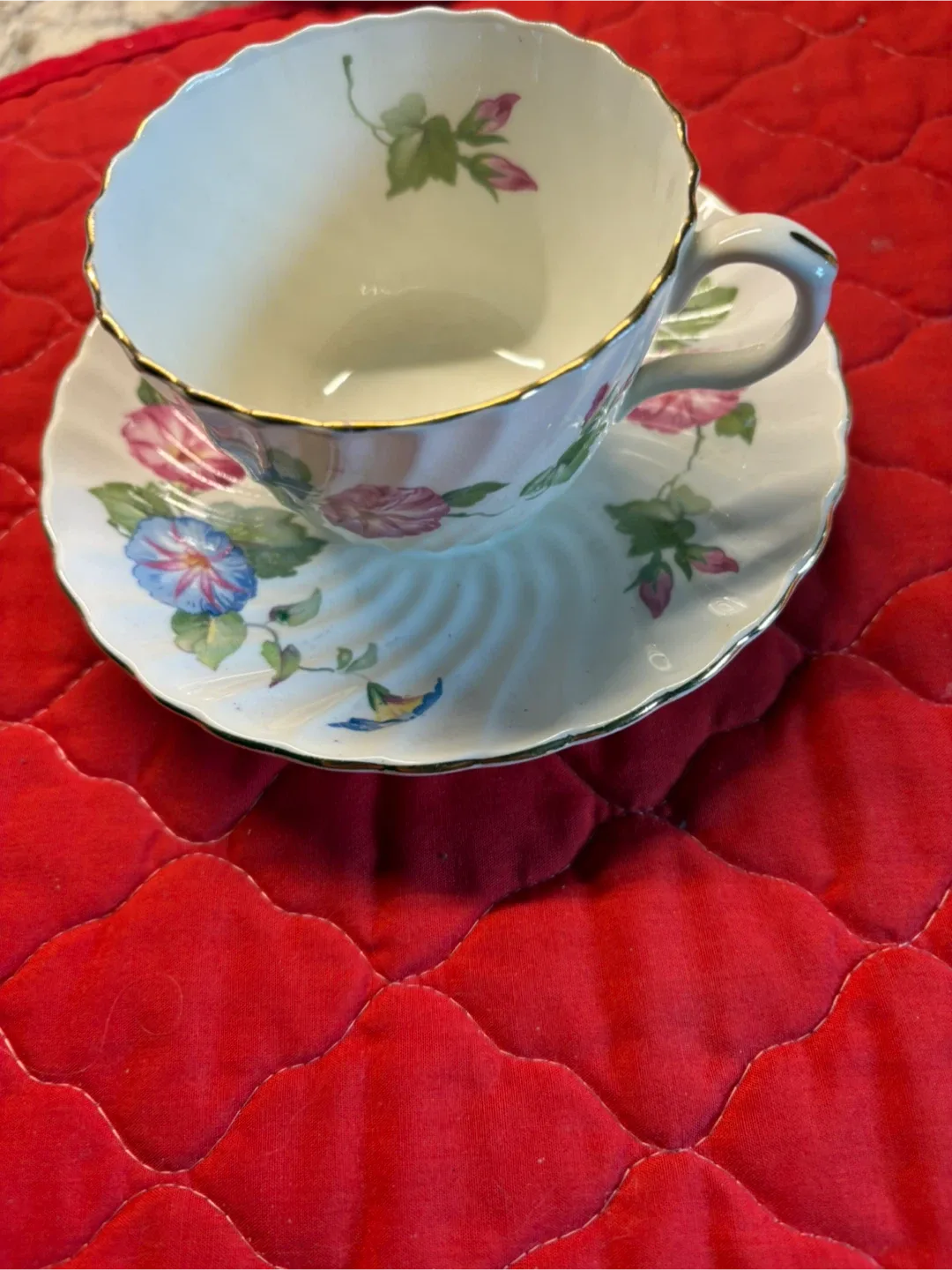 Royal Albert & Paragon Bone China Teacups image indicator(9)