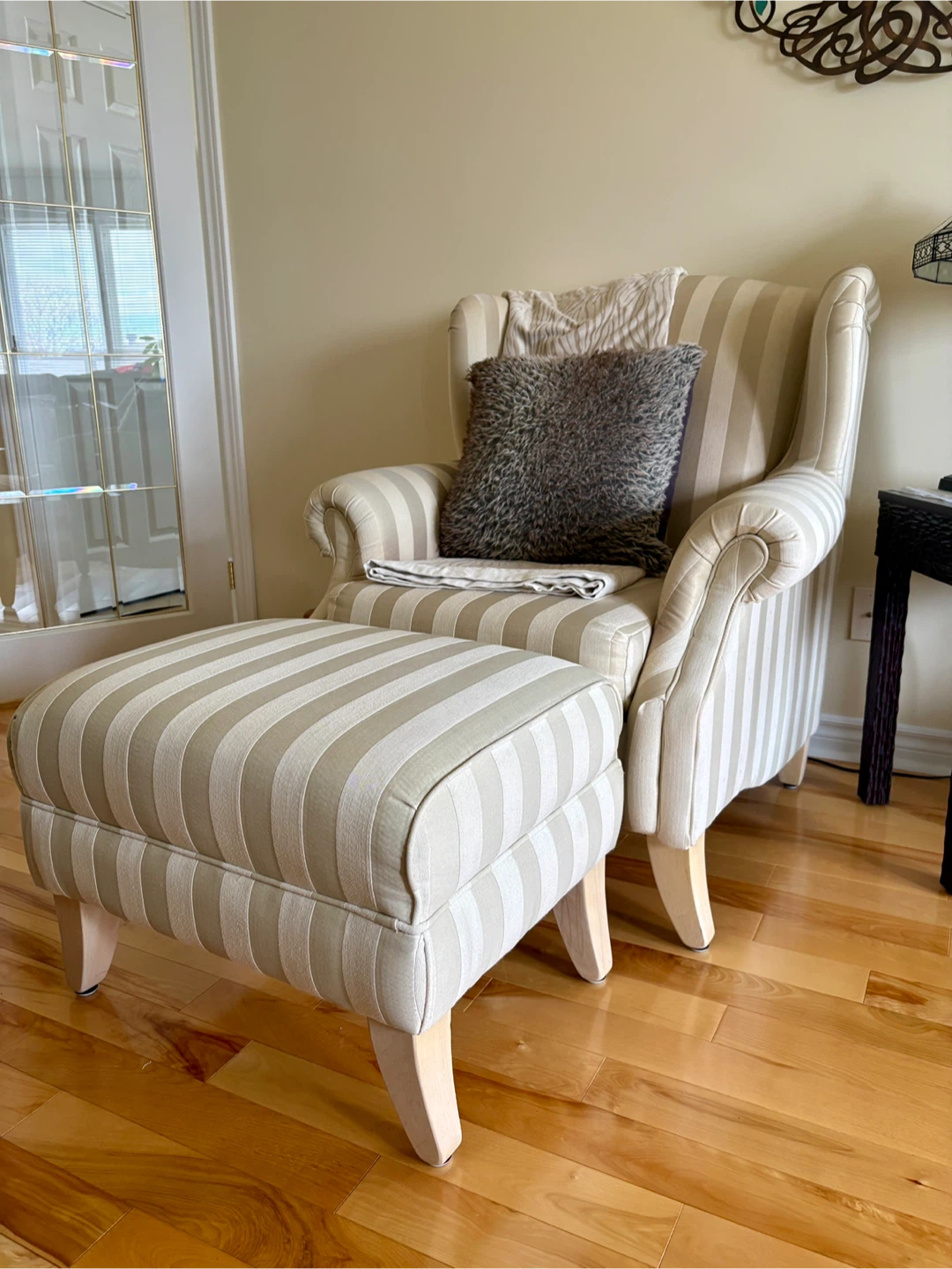Striped Wingback Chair with Ottoman