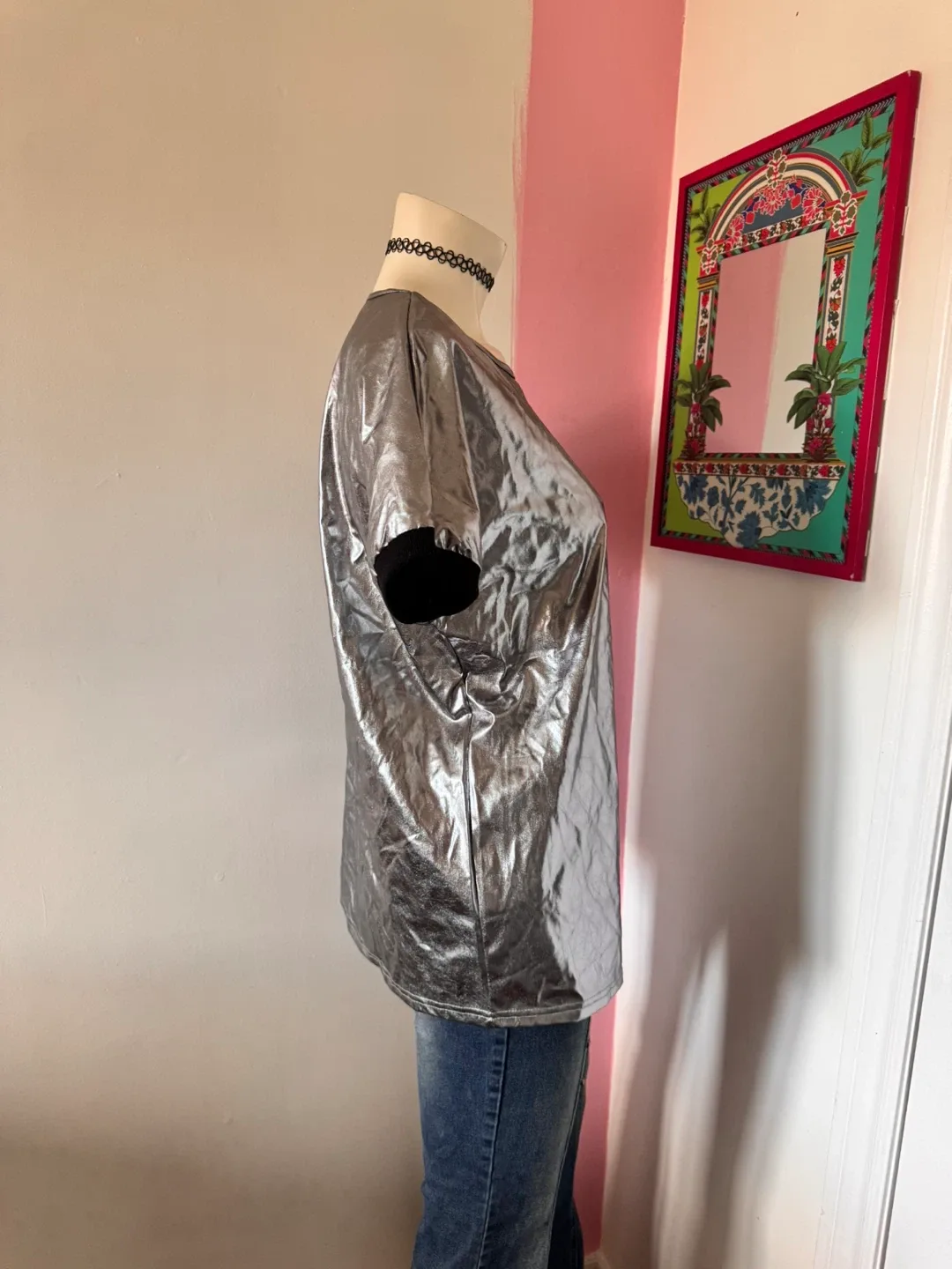 Women’s Metallic Top image indicator(2)