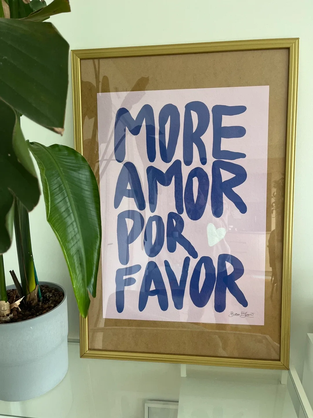 Elegant Gold Frame – 66x95cm thumbnail