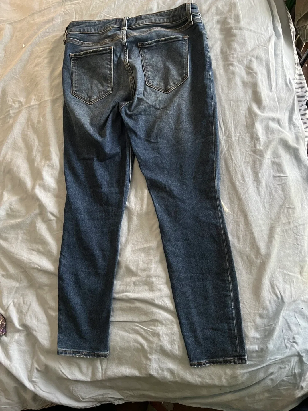 Abercrombie & Fitch Super Skinny Mid Rise Jeans - Size 29 image indicator(4)