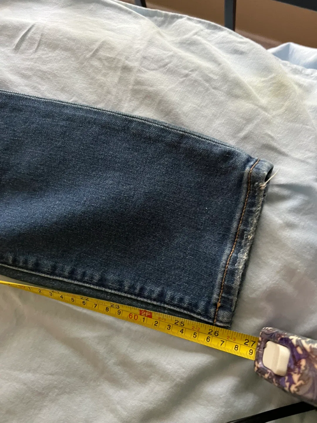 Abercrombie & Fitch Super Skinny Mid Rise Jeans - Size 29 image indicator(3)