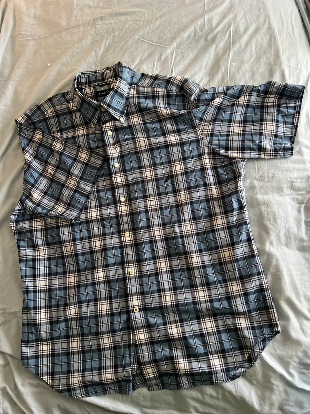 Nautica XL Plaid Short Sleeve Shirt image indicator(4)