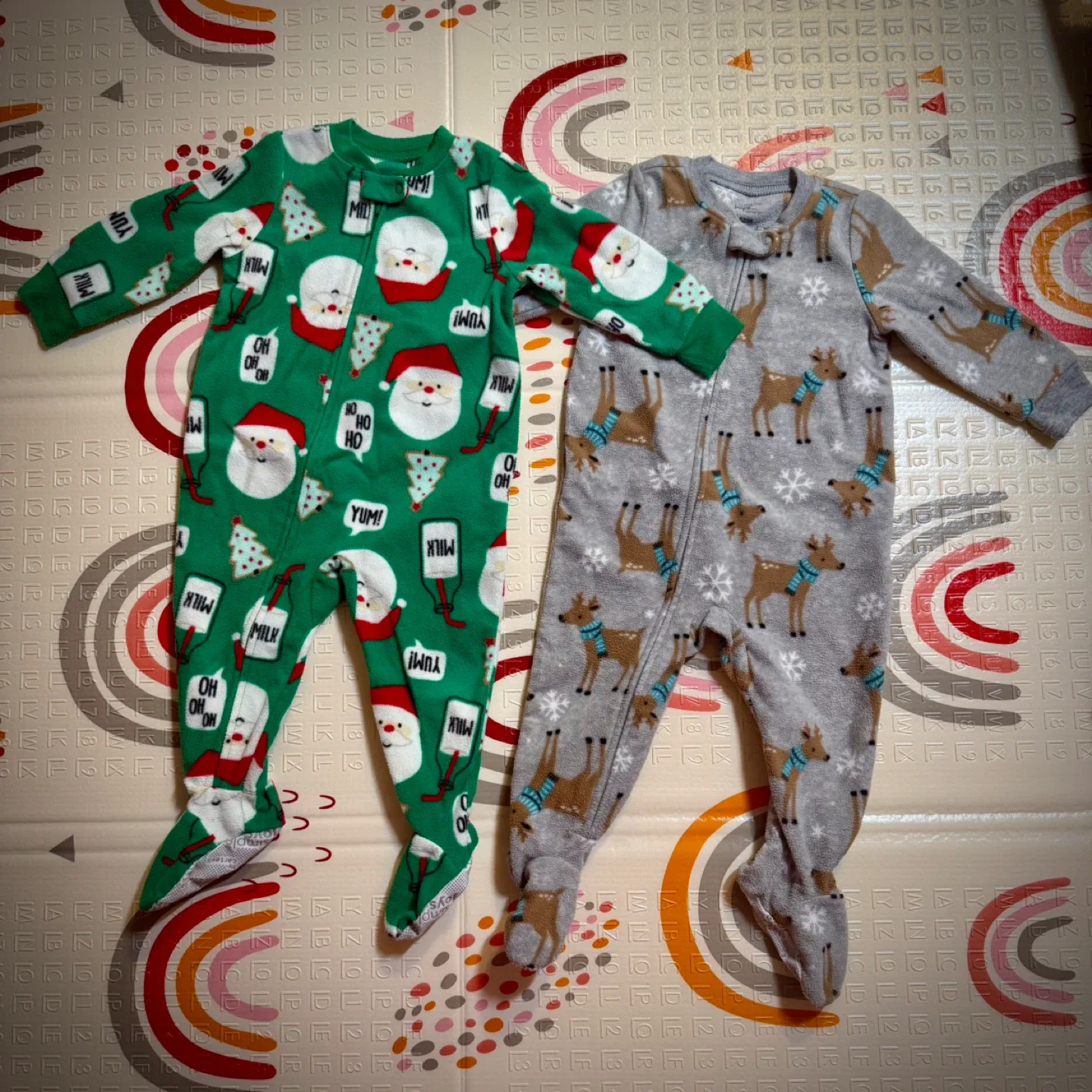 Carter's 12M Christmas Footed Pajamas Bundle Like New!