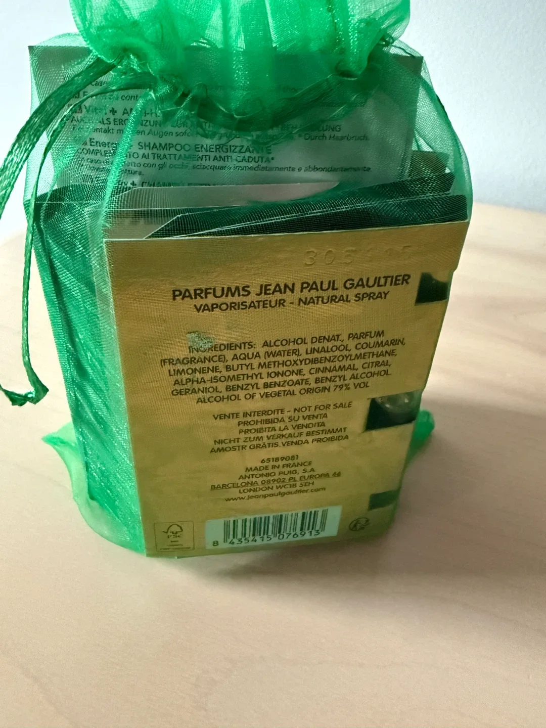 Jean Paul Gaultier Perfume Set with Avène Cream image indicator(3)