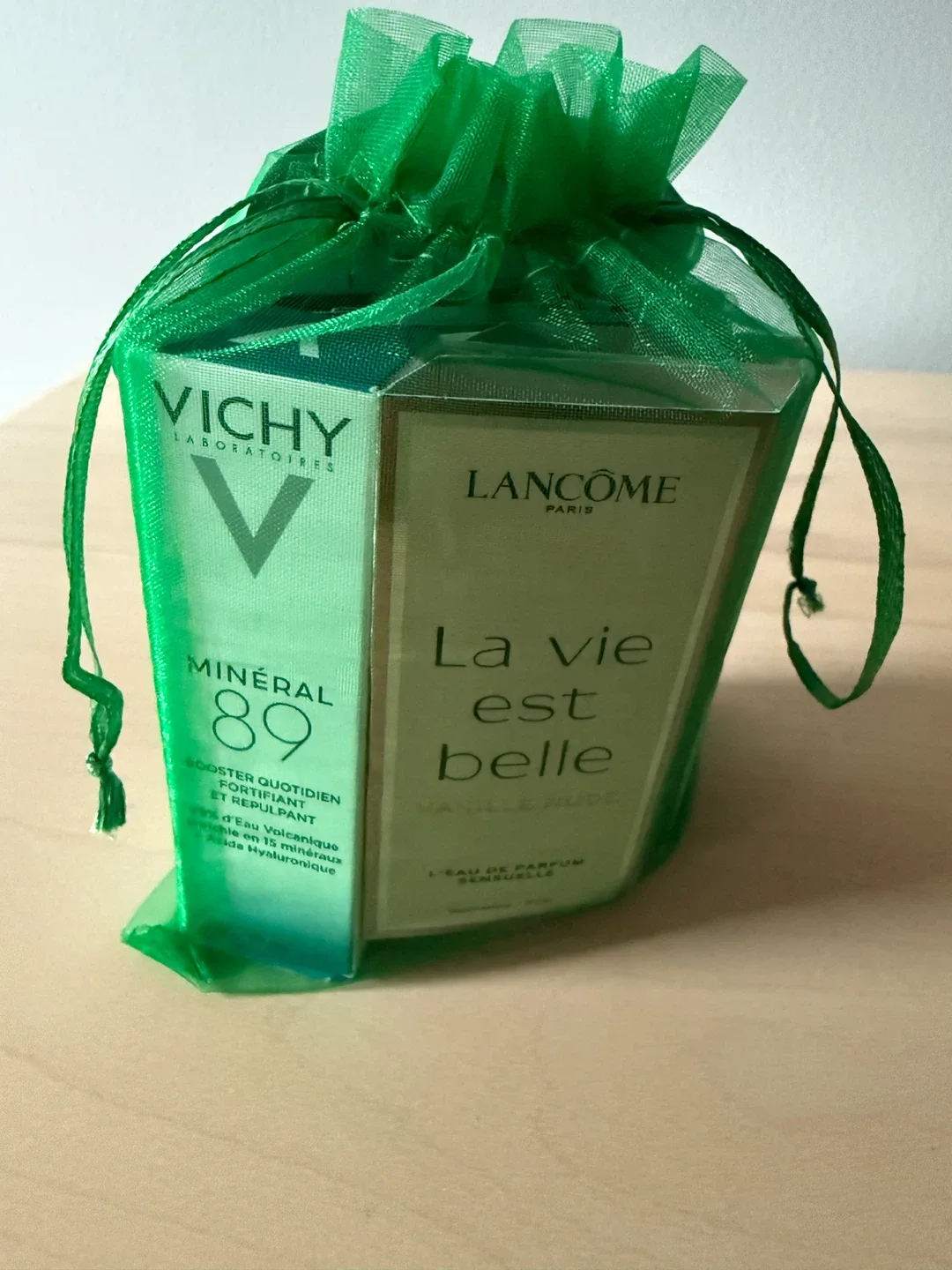 Vichy & Lancôme Beauty Set thumbnail
