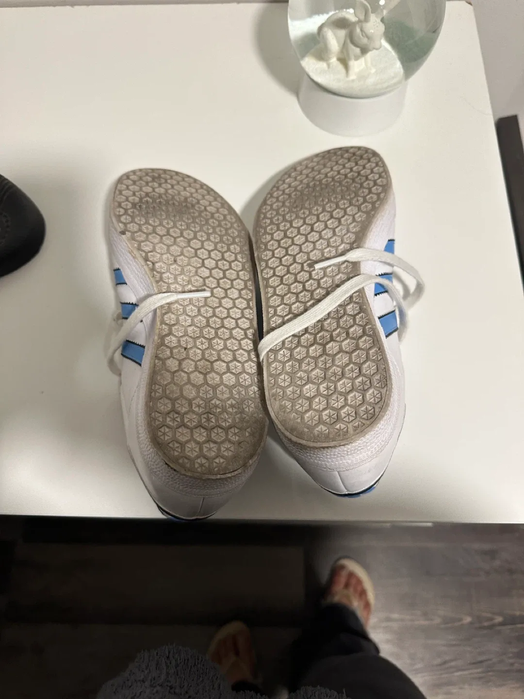 Adidas Gazelle White/Blue, Size 7 US image indicator(7)