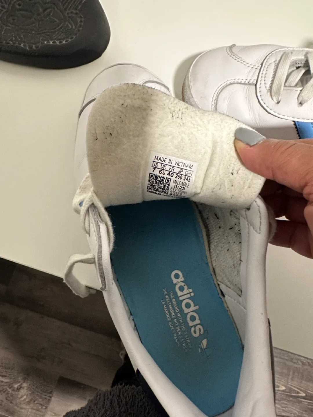 Adidas Gazelle White/Blue, Size 7 US image indicator(8)