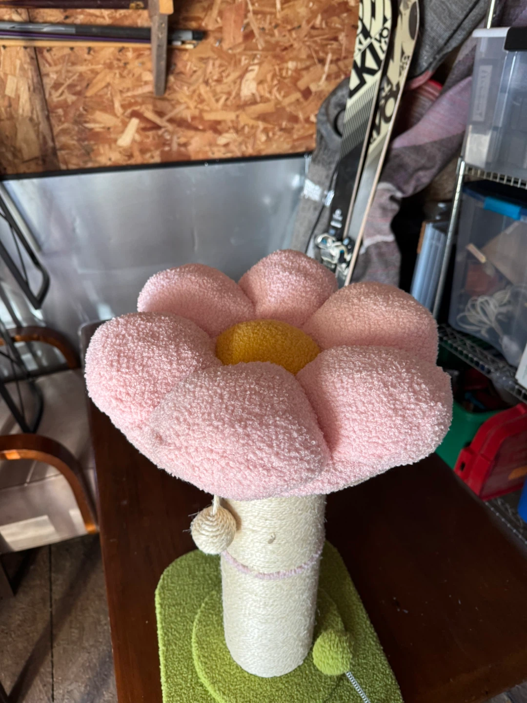 Flower Cat Tree - Pink & Green
