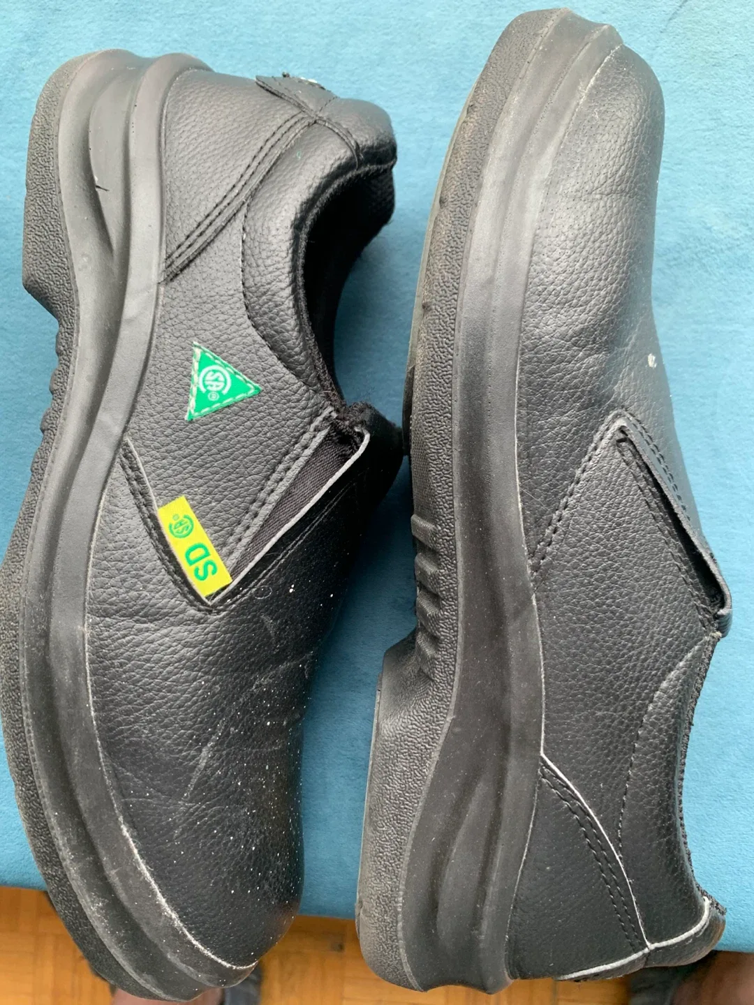 KPR Black Safety Shoes - Size 11.5 image indicator(2)