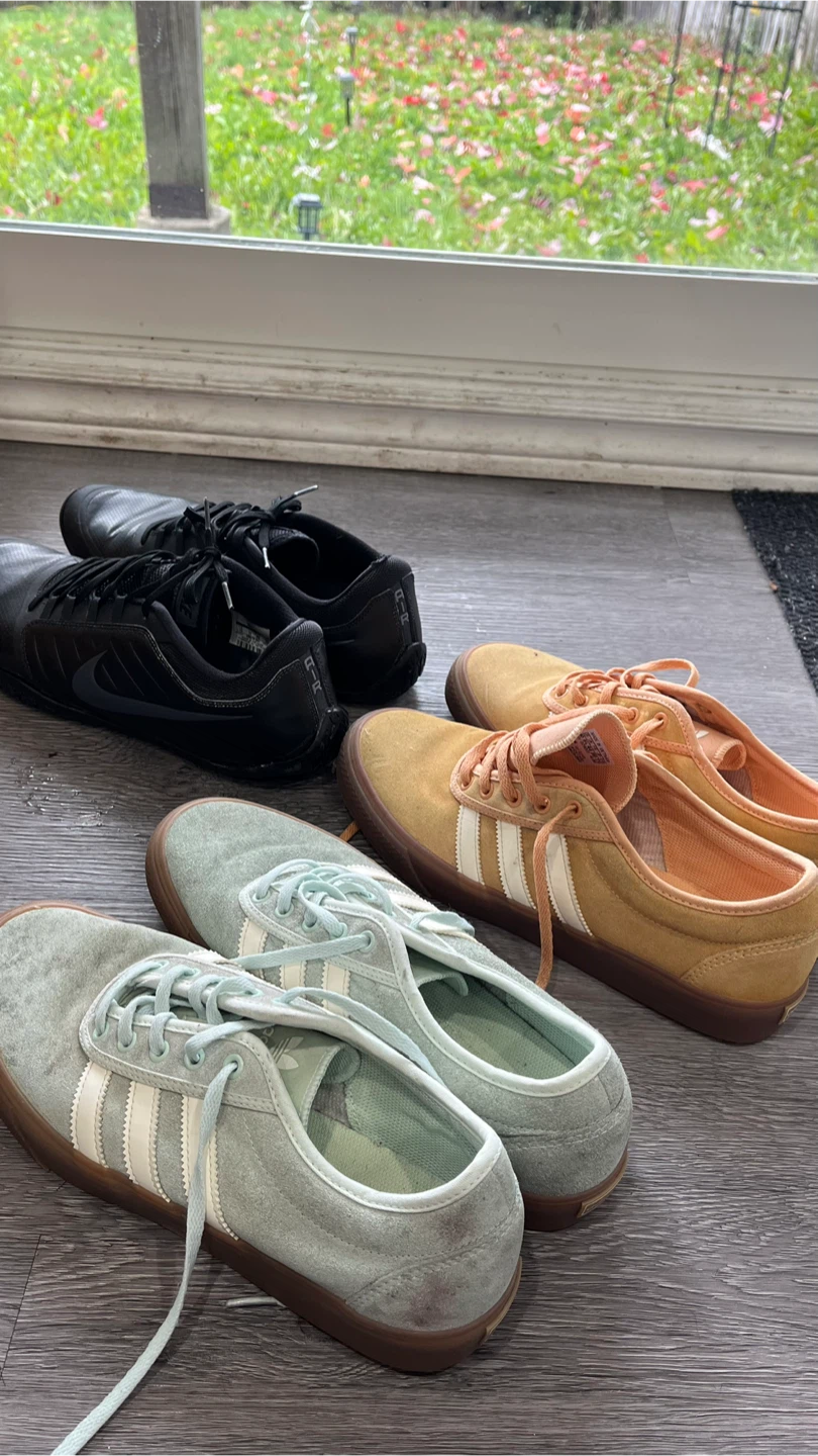 Assorted Used Sneakers: Nike, Adidas