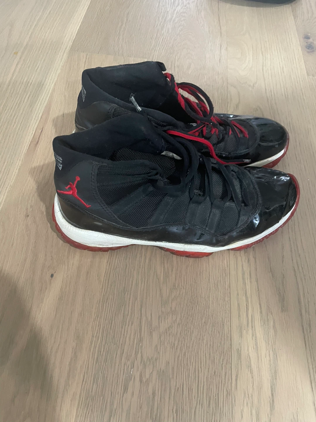 Jordan 11 Retro Black/Red, Size 9 - photo 2