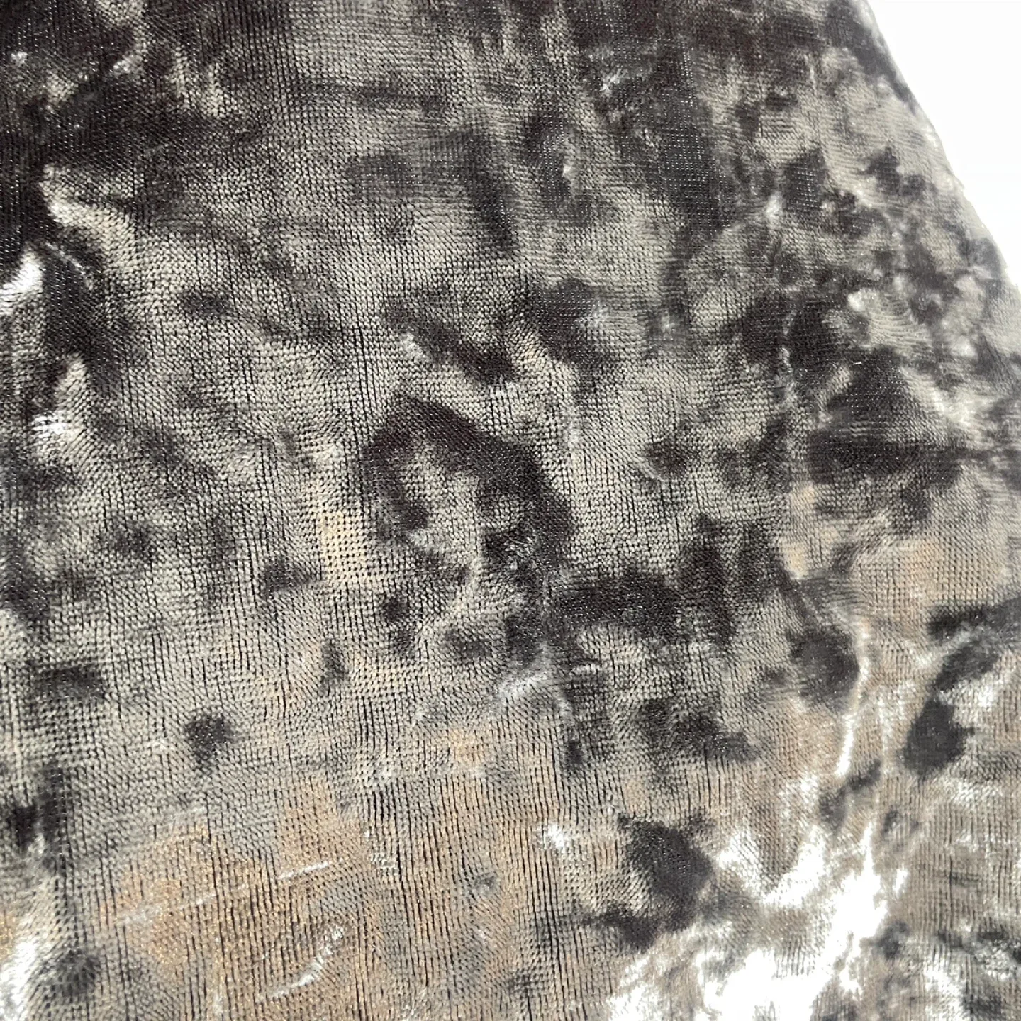 American Eagle AEO Silver Gray Crushed Velvet Tank Top Size M image indicator(4)