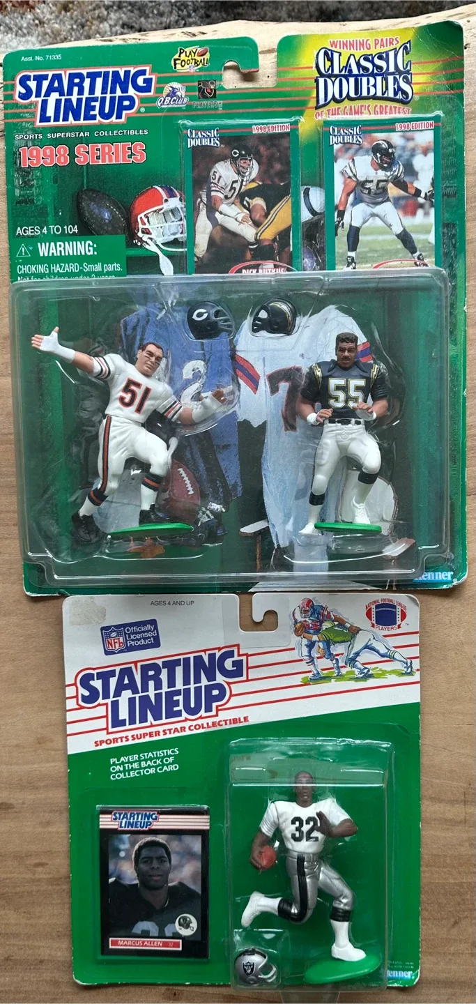 Starting Lineup Sports Collectible Figures image indicator(8)
