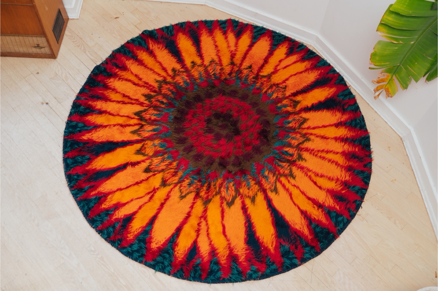 70’s Vintage Shag Rya Rug 🤎