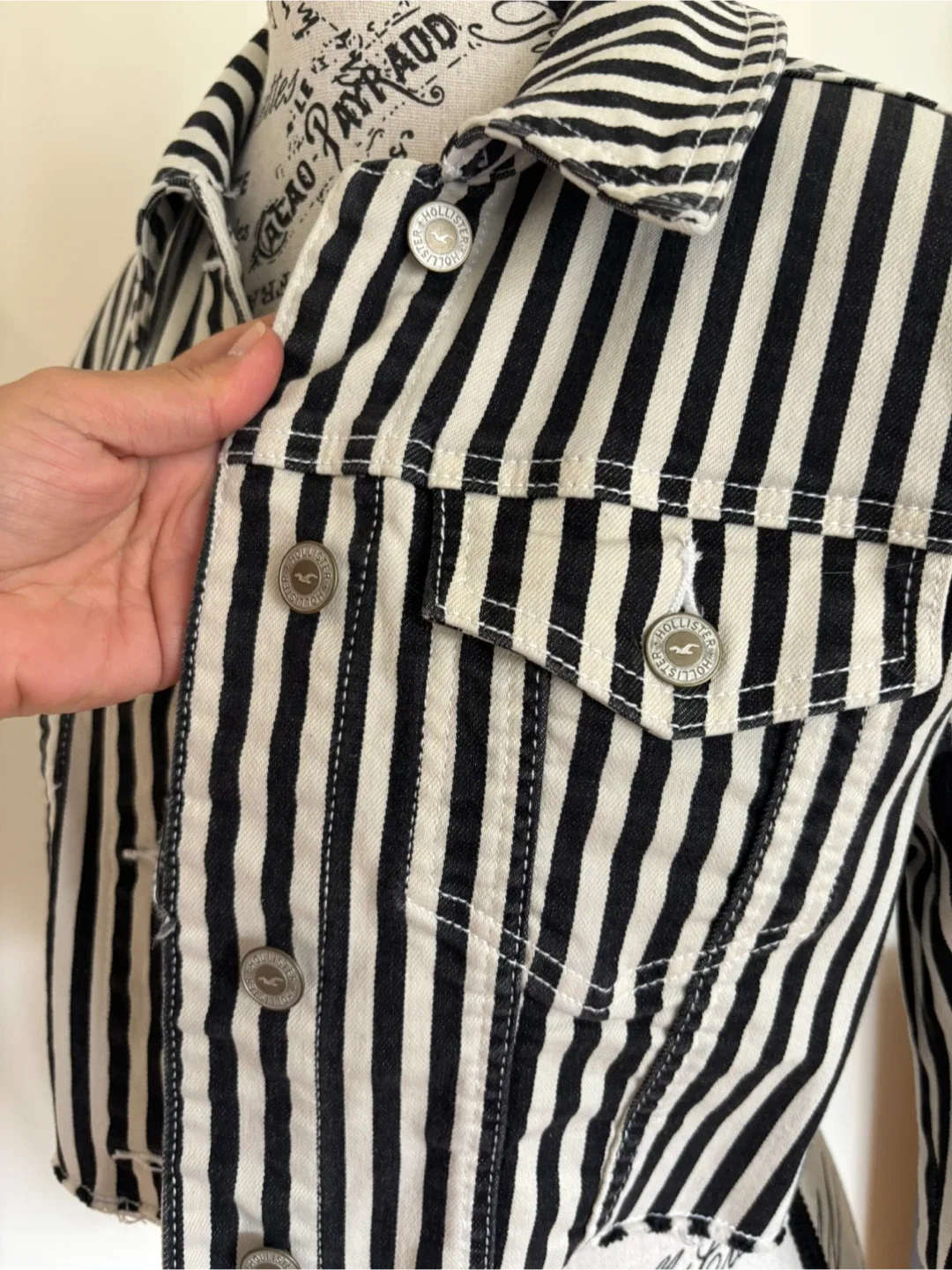 Hollister Striped Denim Jacket - Size Small image indicator(6)