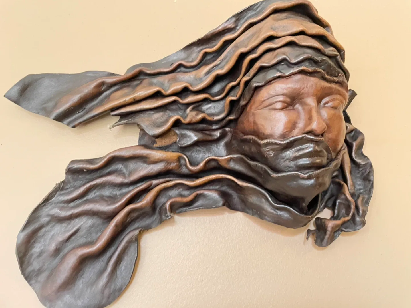 Leather Wall Art Sculpture image indicator(3)