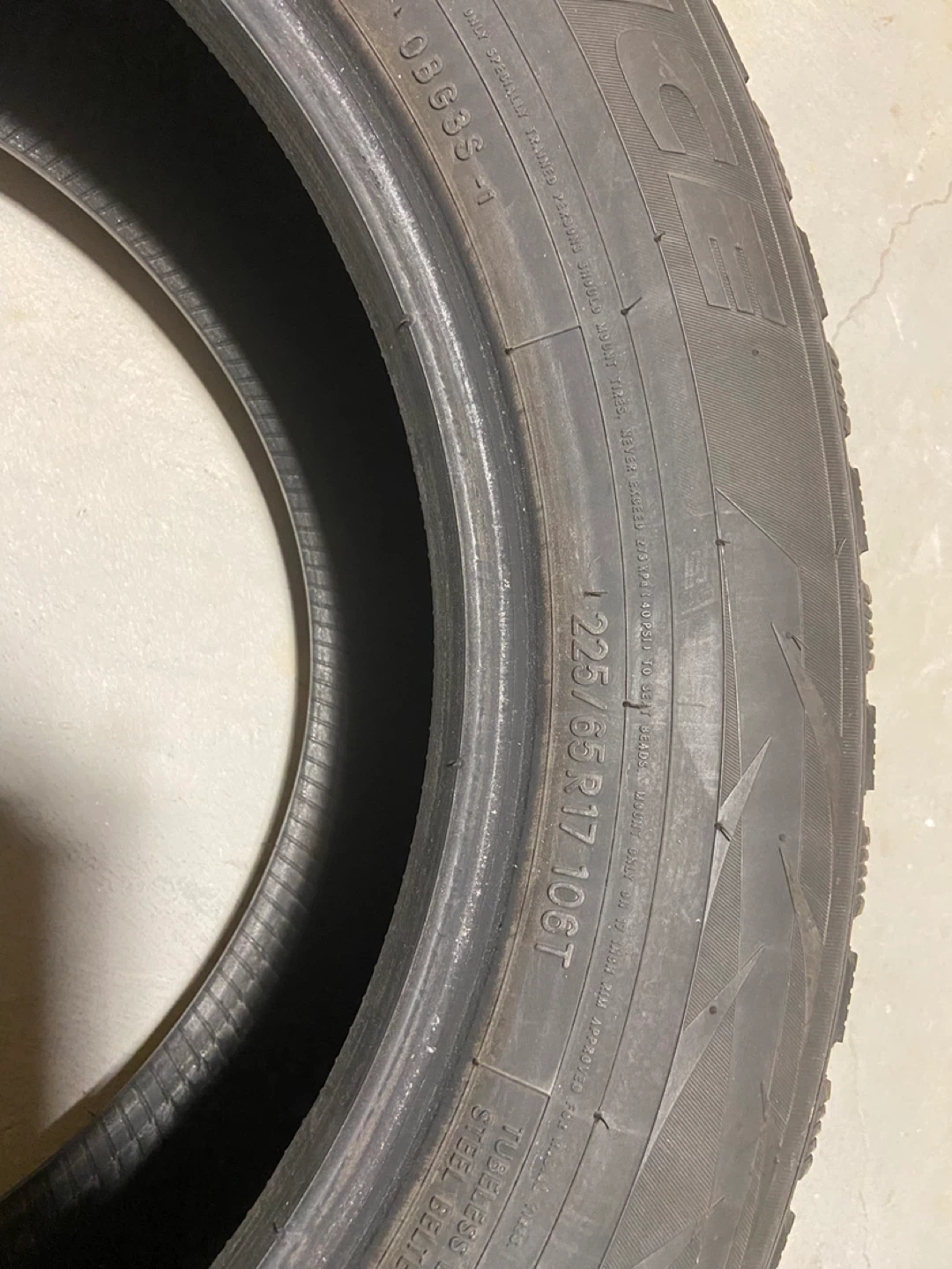 Toyo Studdable Winter Tire 225/65R17 106T - photo 3
