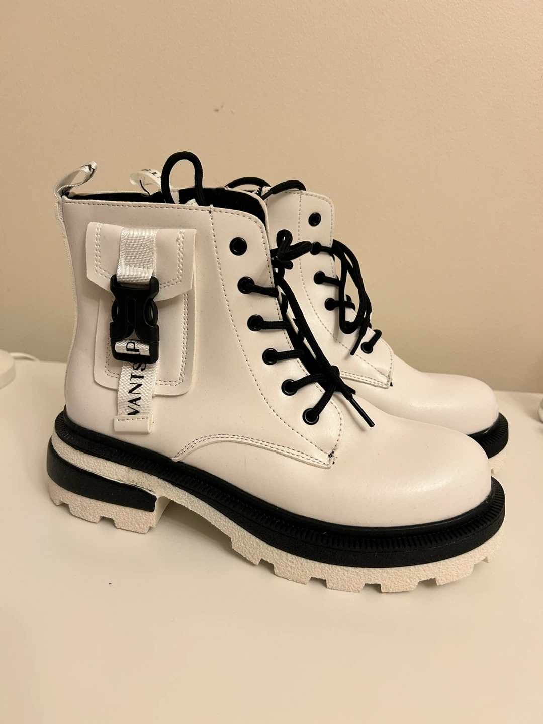 White Platform Boots - Size 40 - photo 5