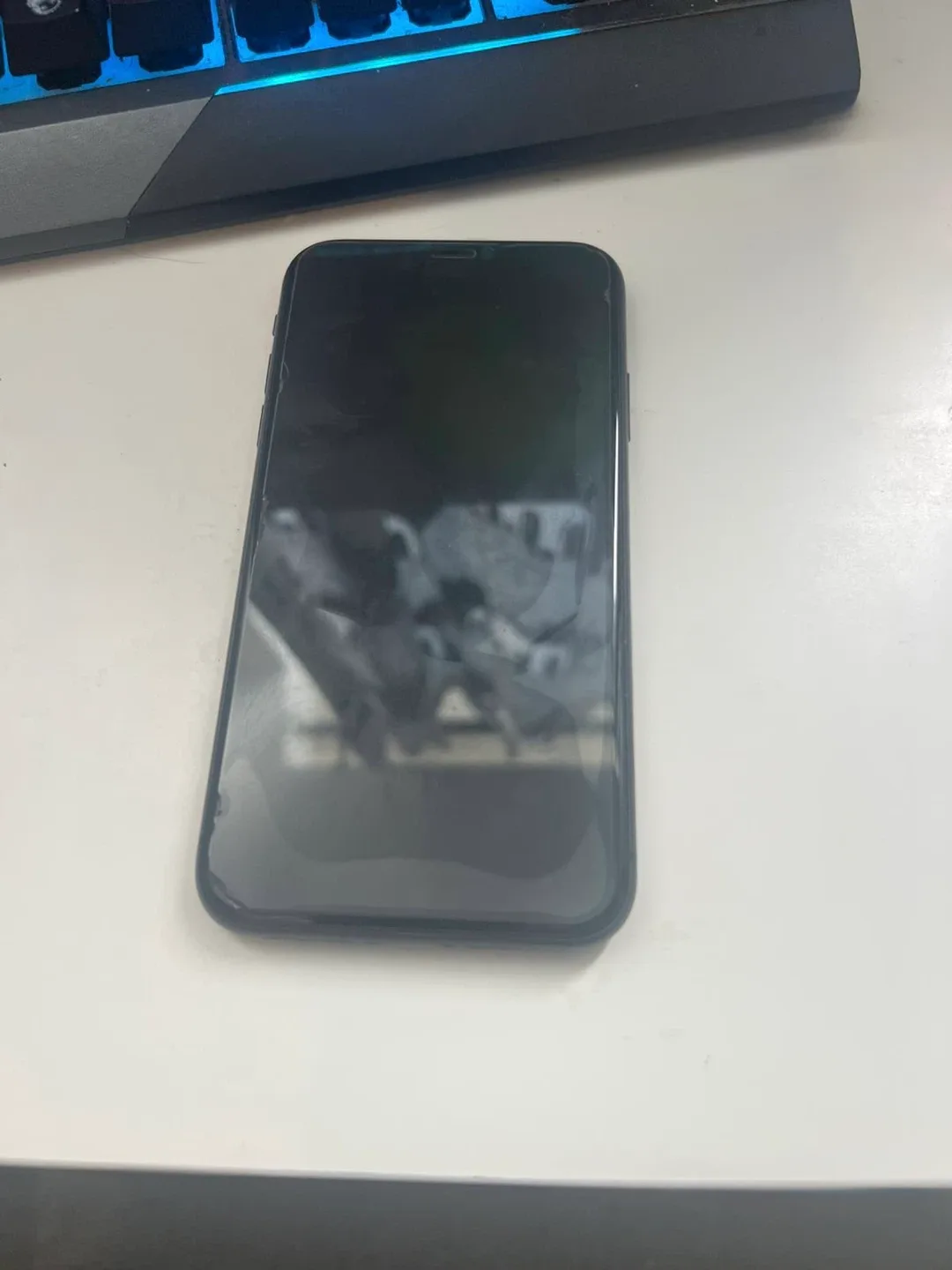 iPhone 11 128gb thumbnail