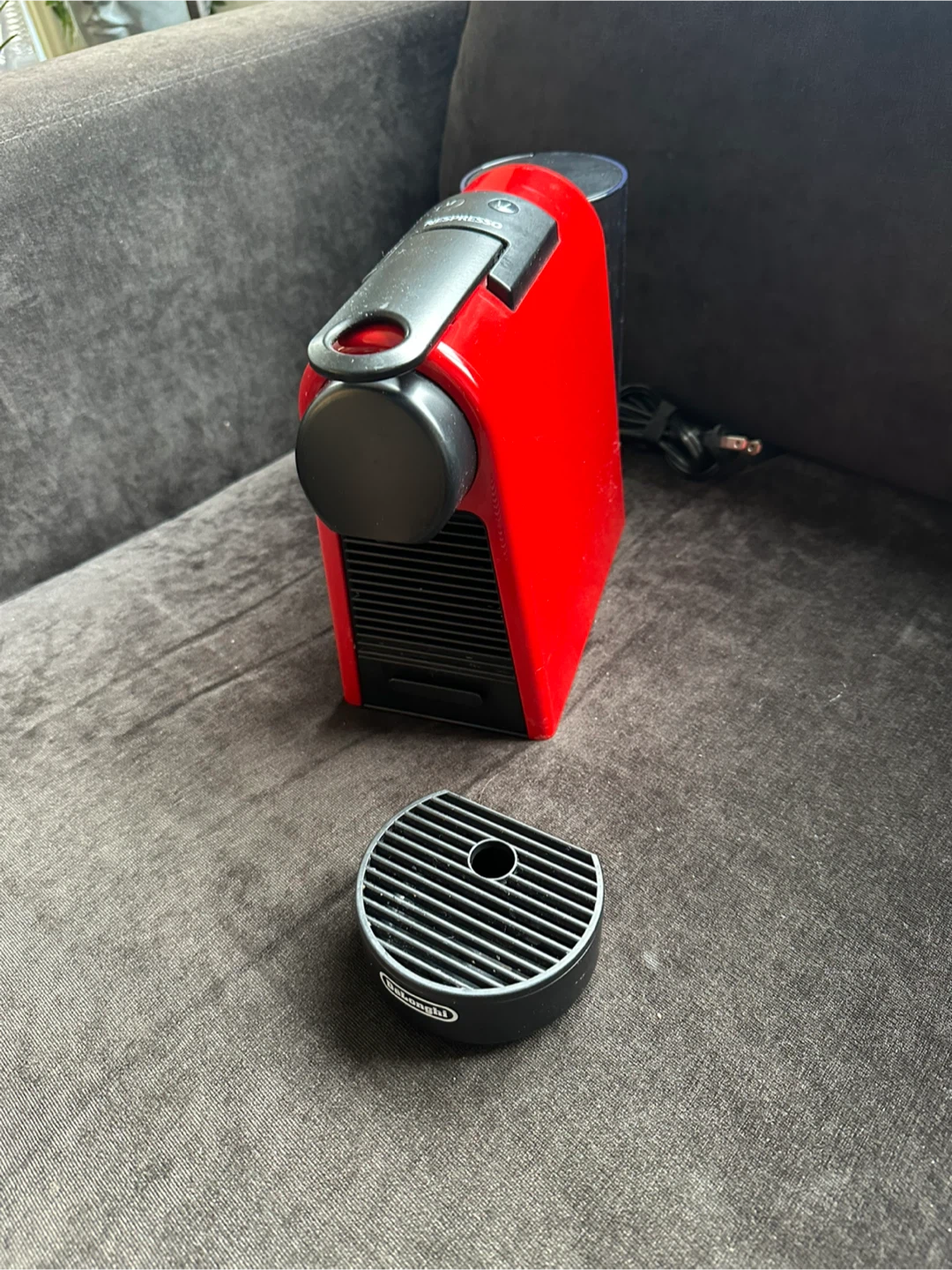 Nespresso Coffee Machine - Red - photo 2