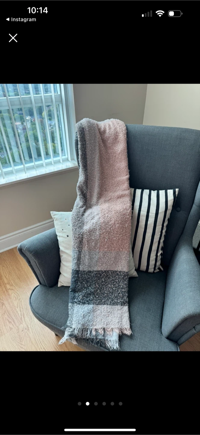 Striped scarf/Throw Blanket - Pink, Grey, White