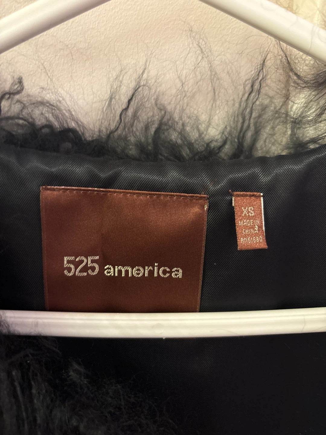 525 America Black Mongolian Lamb Fur Vest - photo 5