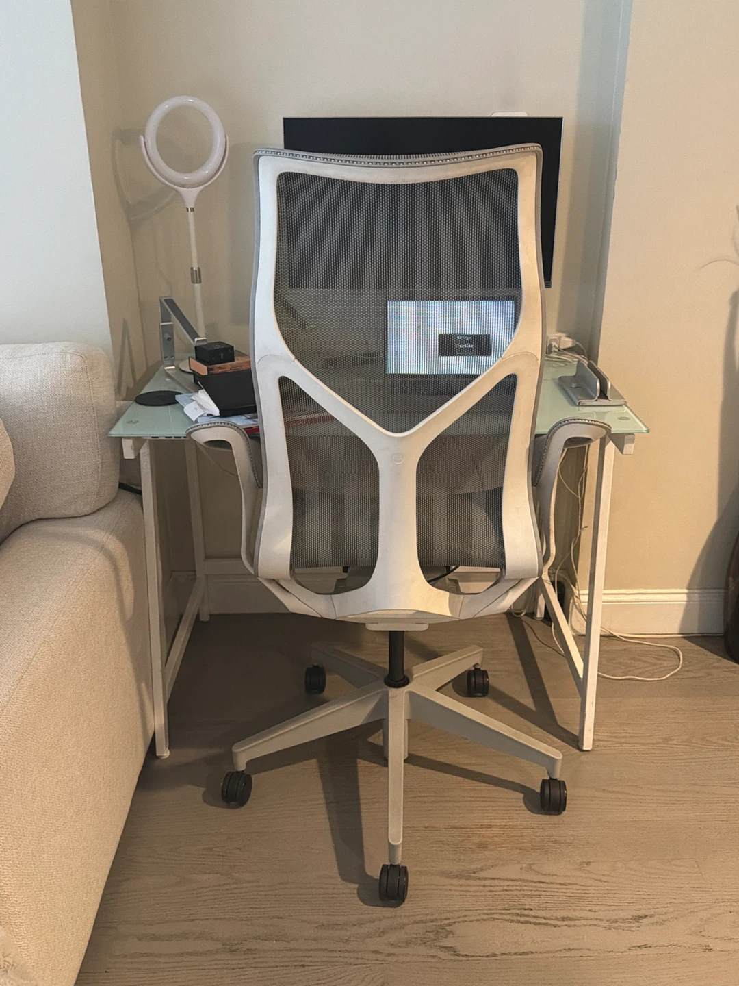 Ergonomic Office Chair - White - photo 3