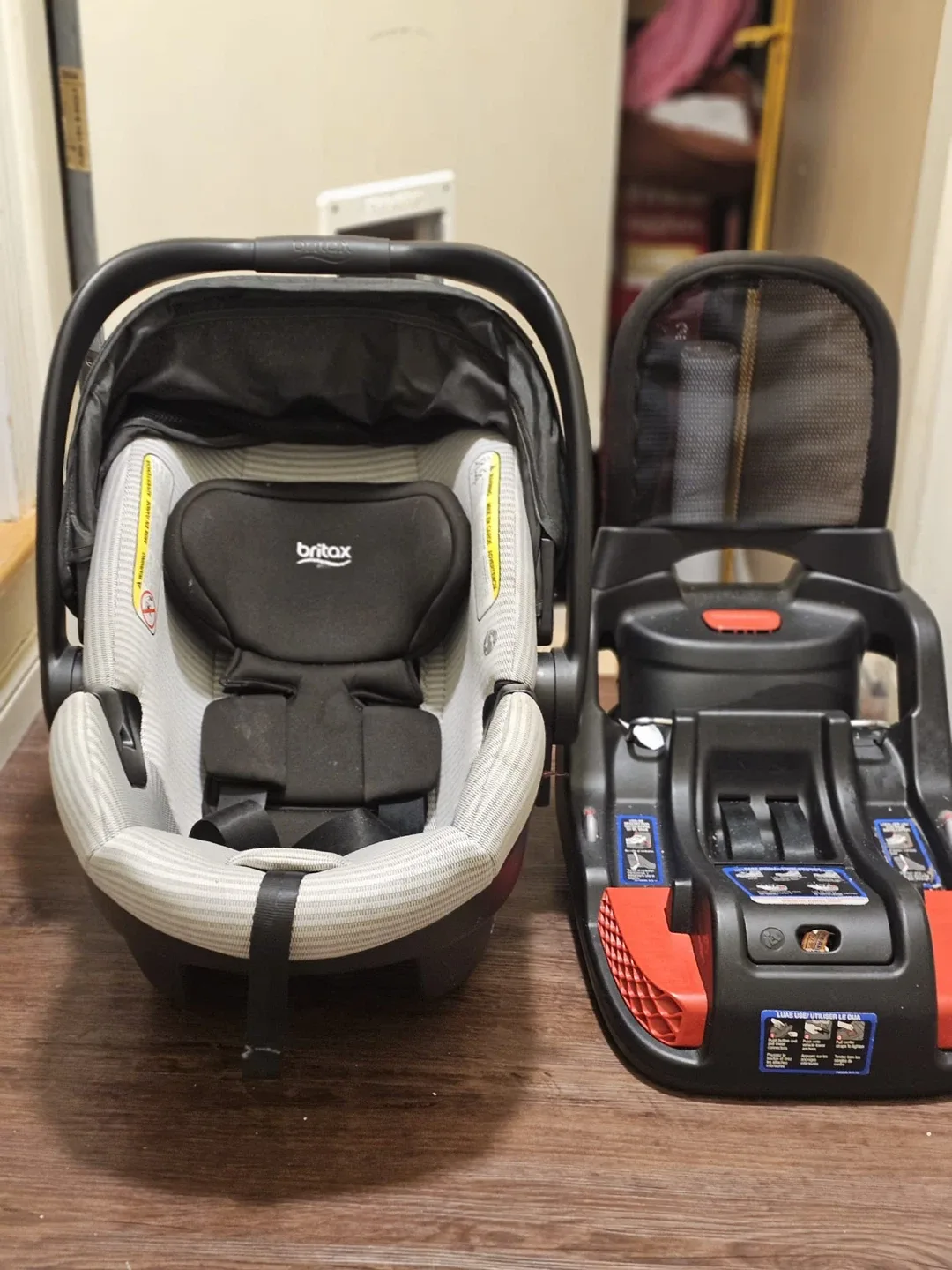 Britax B-Safe Flexfit Infant Car Seat & Base