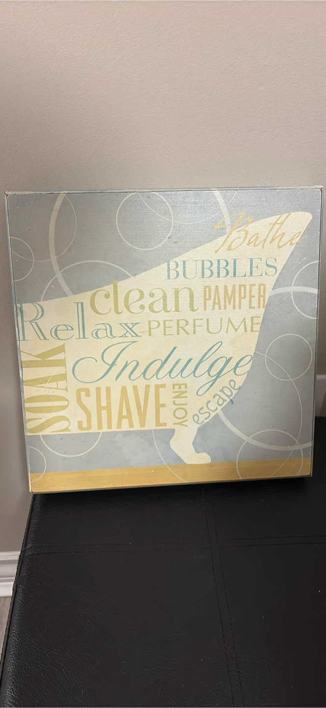 Bathroom themed wall art - photo 2