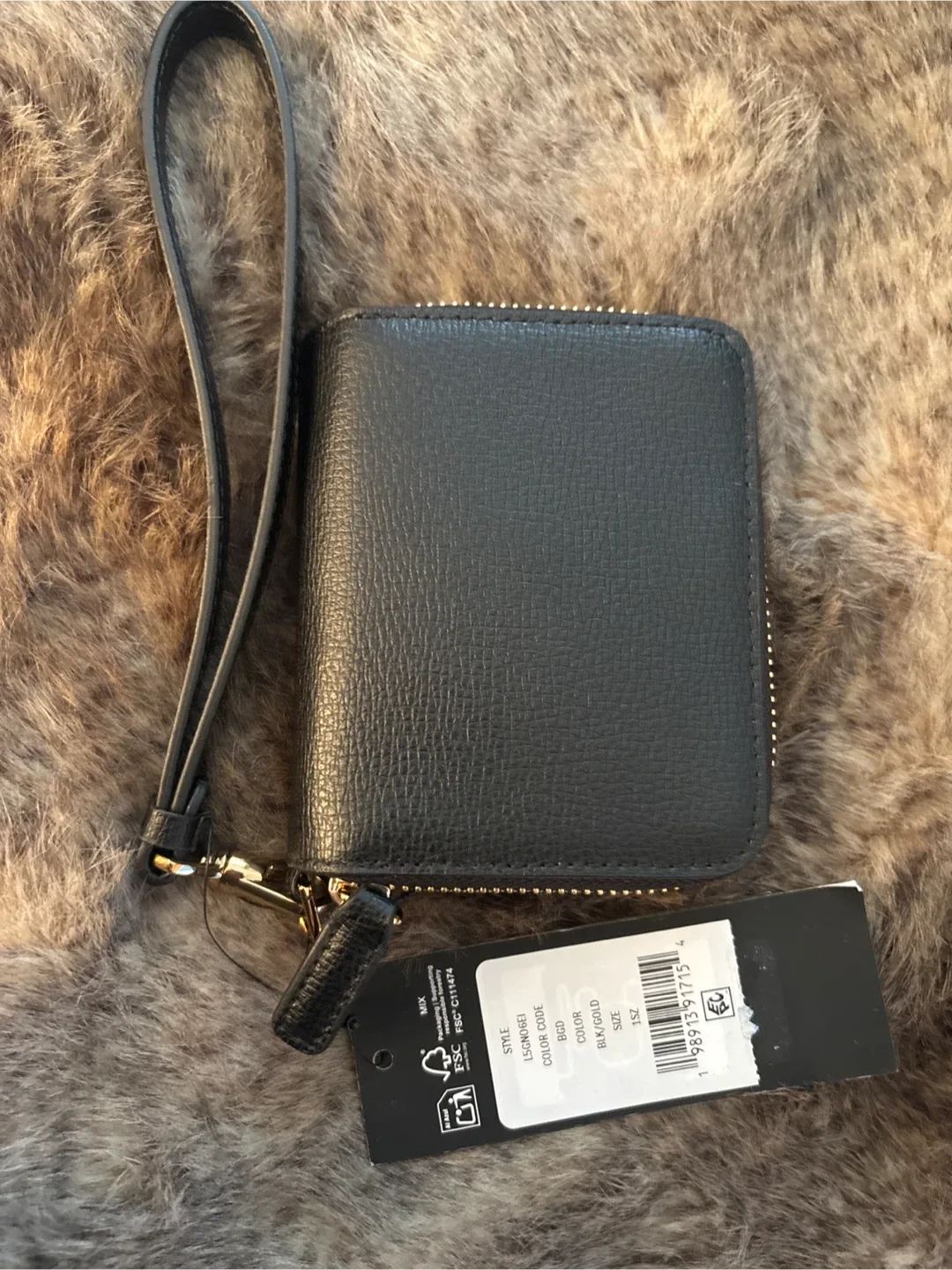 Karl Lagerfeld Paris NEW Black/Gold Wallet image indicator(2)