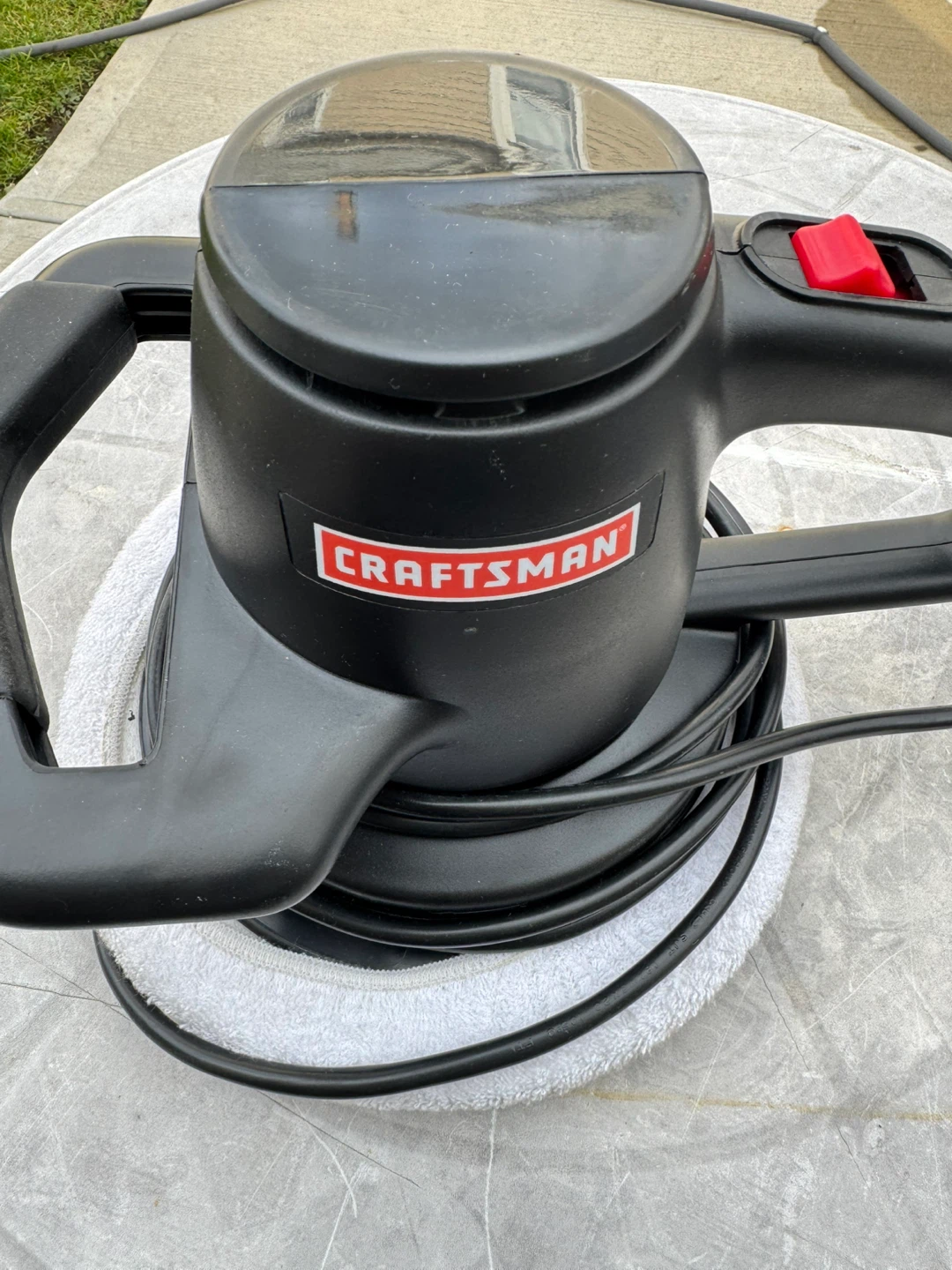 Craftsman 10-in. Buffer/Polisher w/ Case - photo 2