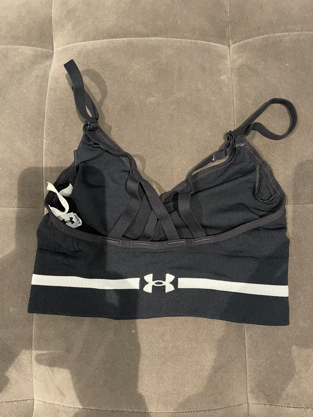 Under Armour Black Sports Bra(never worn) image indicator(2)