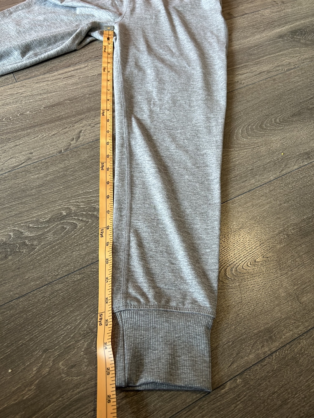 GapFit High Rise Joggers (M) - photo 5