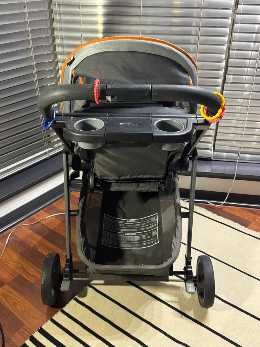 Graco Stroller with running cover image indicator(7)