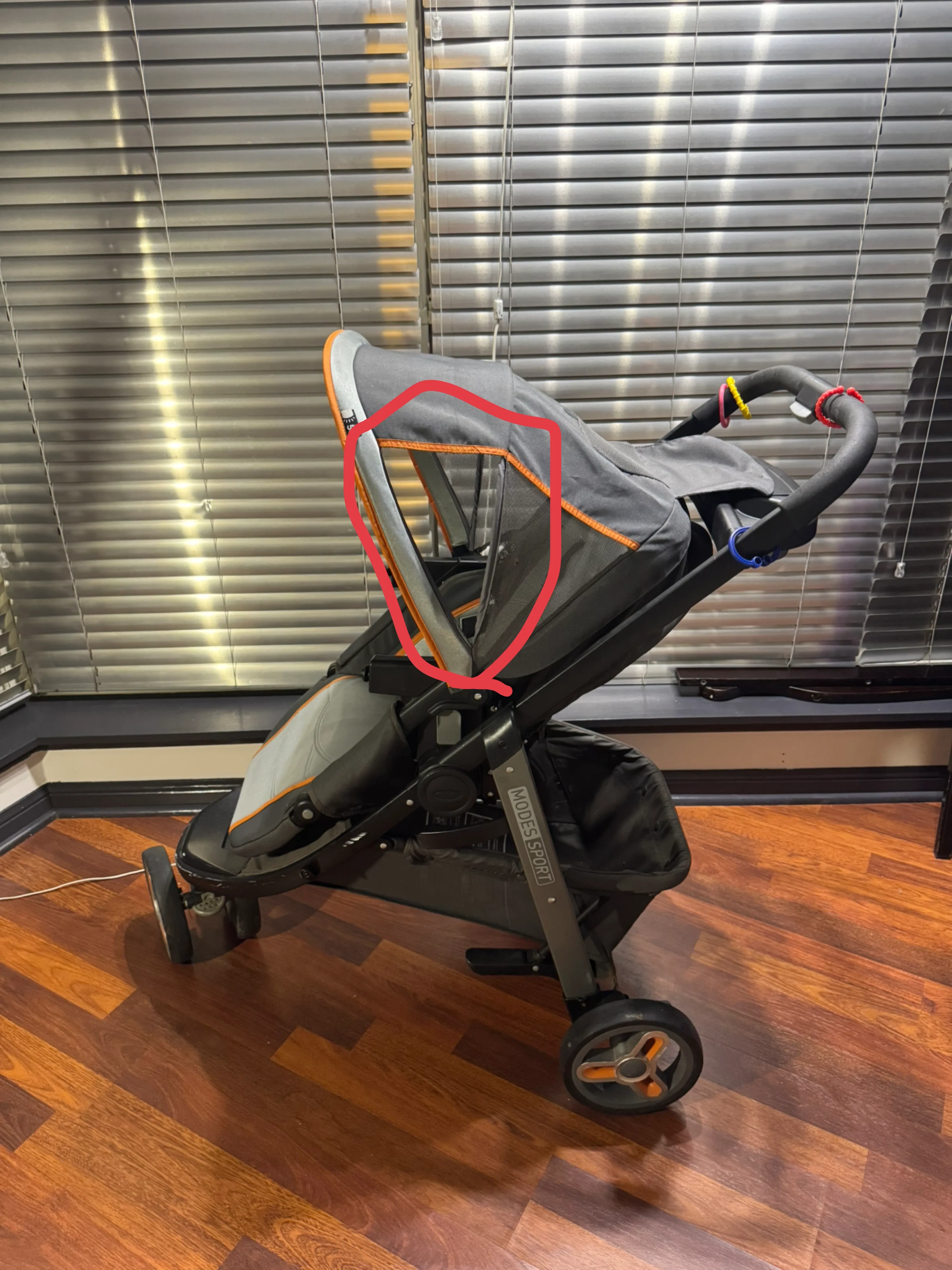 Graco Stroller with running cover image indicator(3)
