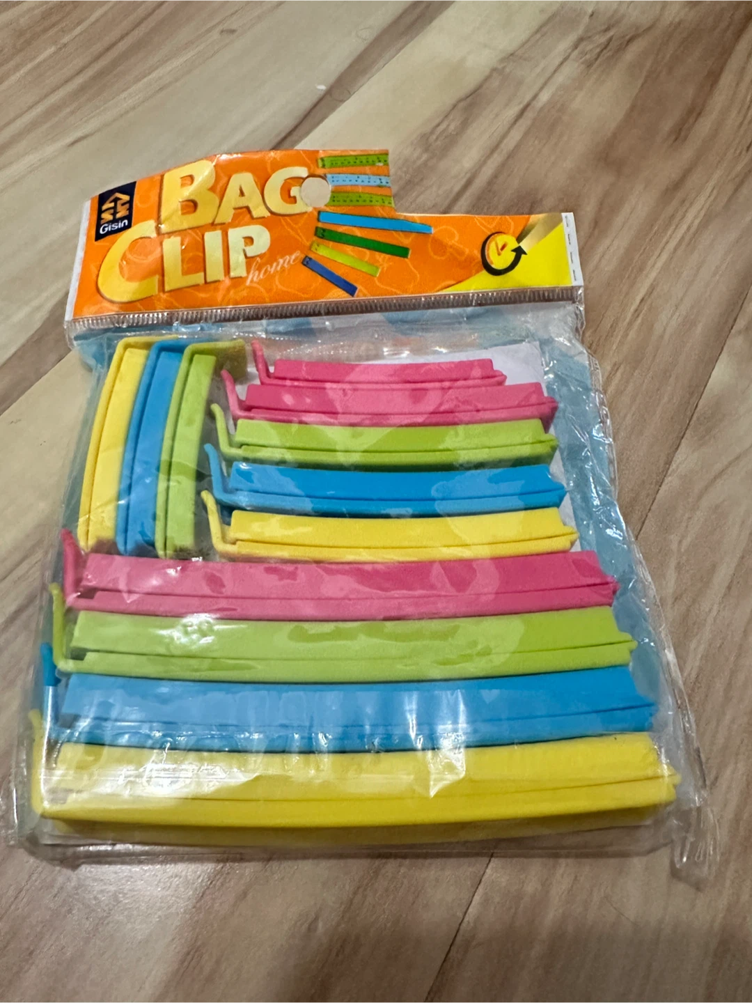 Gisin Bag Clips - Home