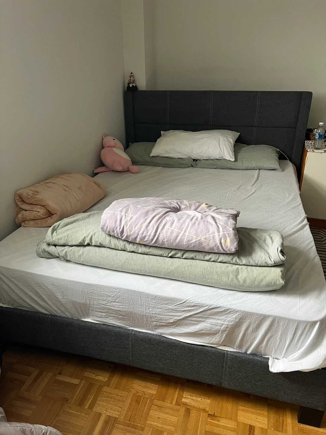 Queen Size Bed Frame - Grey - photo 3
