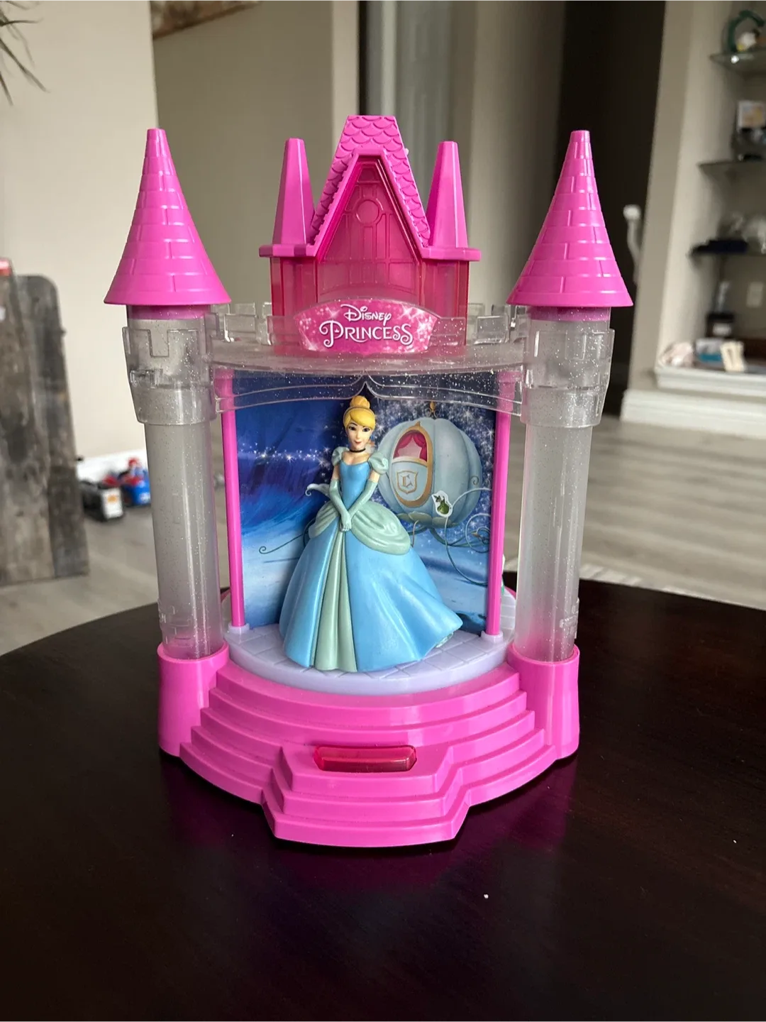 Disney Princess Musical Rotating Castle image indicator(6)