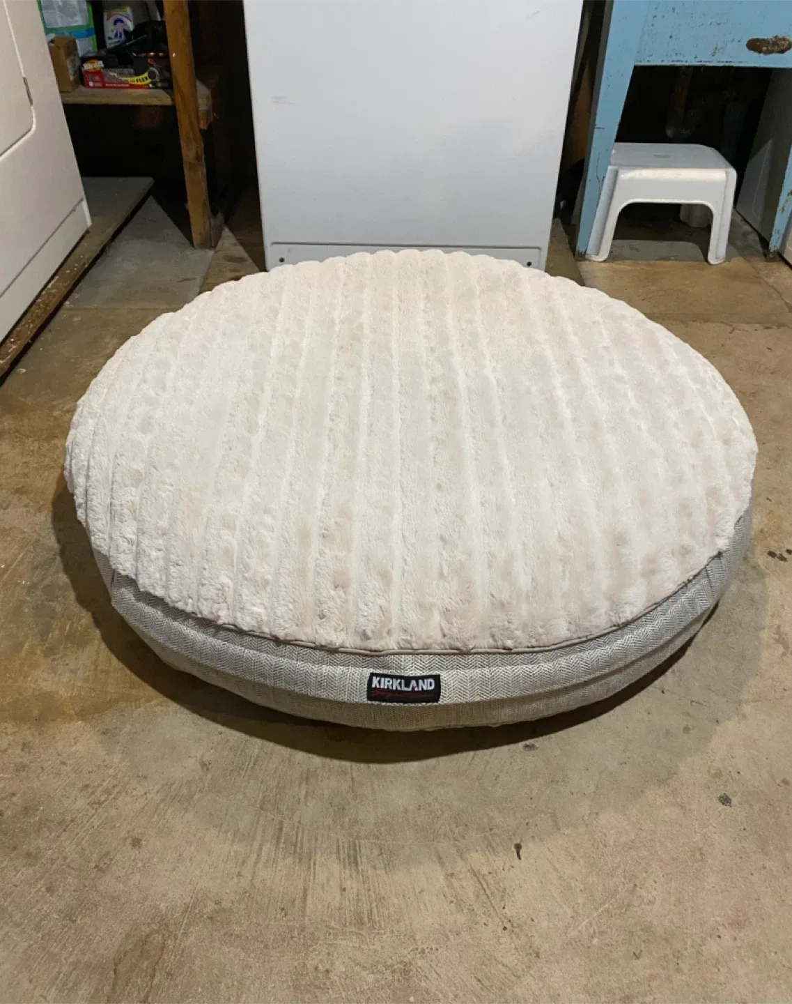 Kirkland Pet Bed