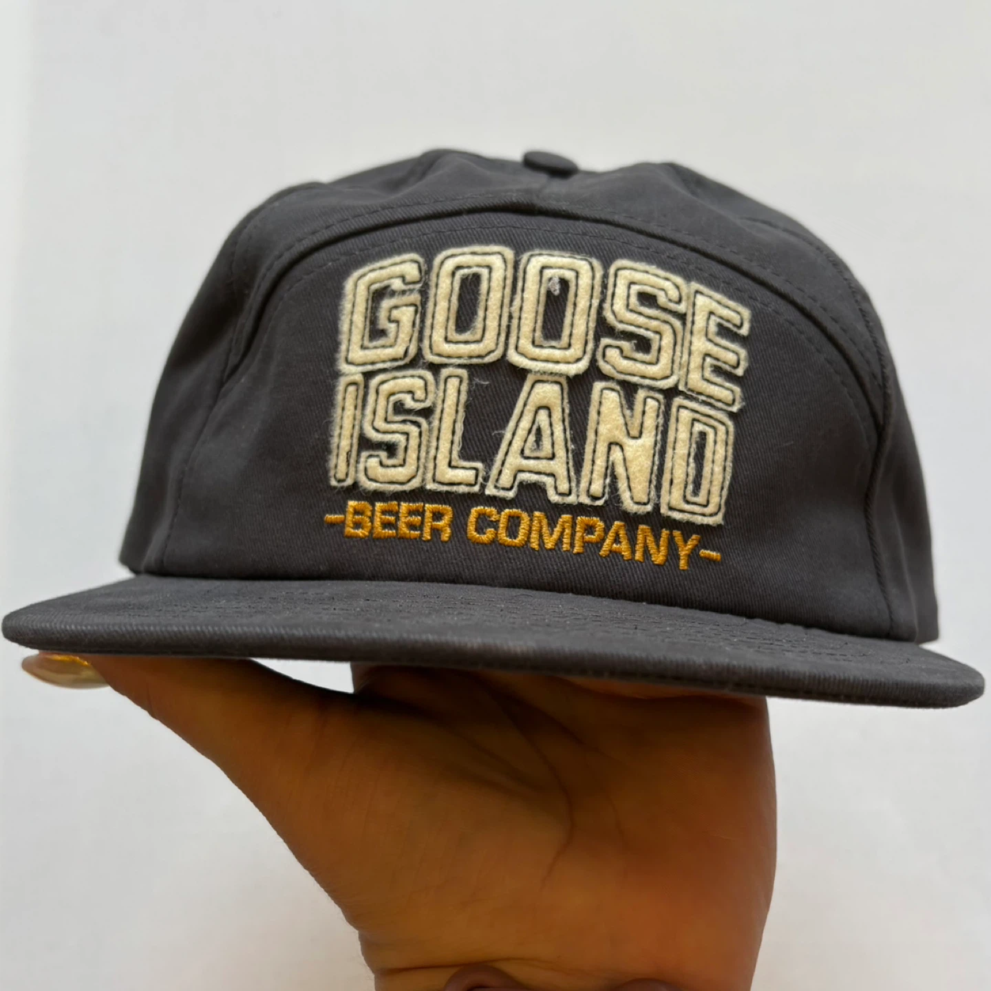 Goose Island Beer Hat Cap Adjustable Dark Grey Flat Bill Brewery - photo 3