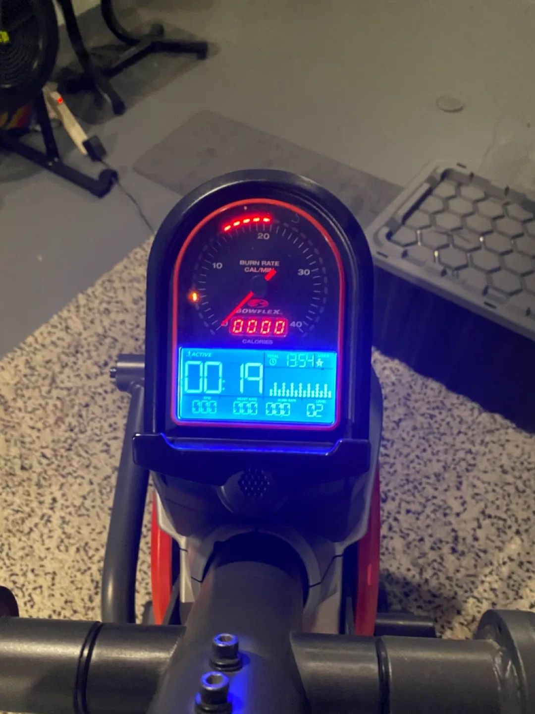 Bowflex Max Trainer M5 Elliptical image indicator(2)