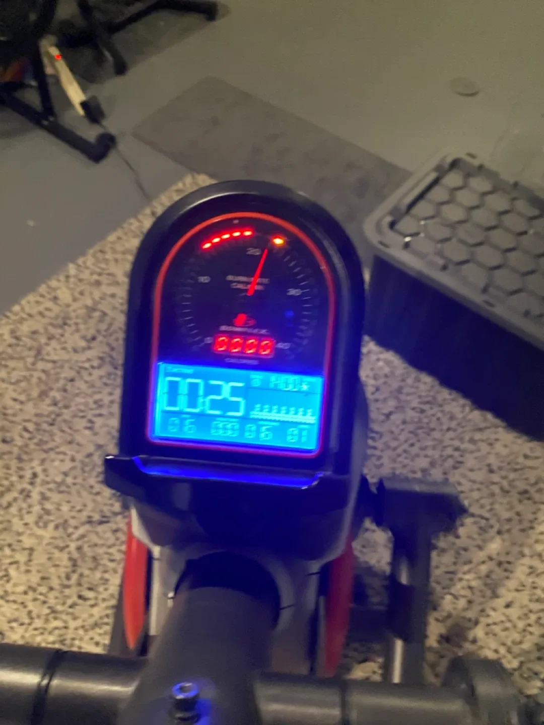 Bowflex Max Trainer M5 Elliptical image indicator(3)