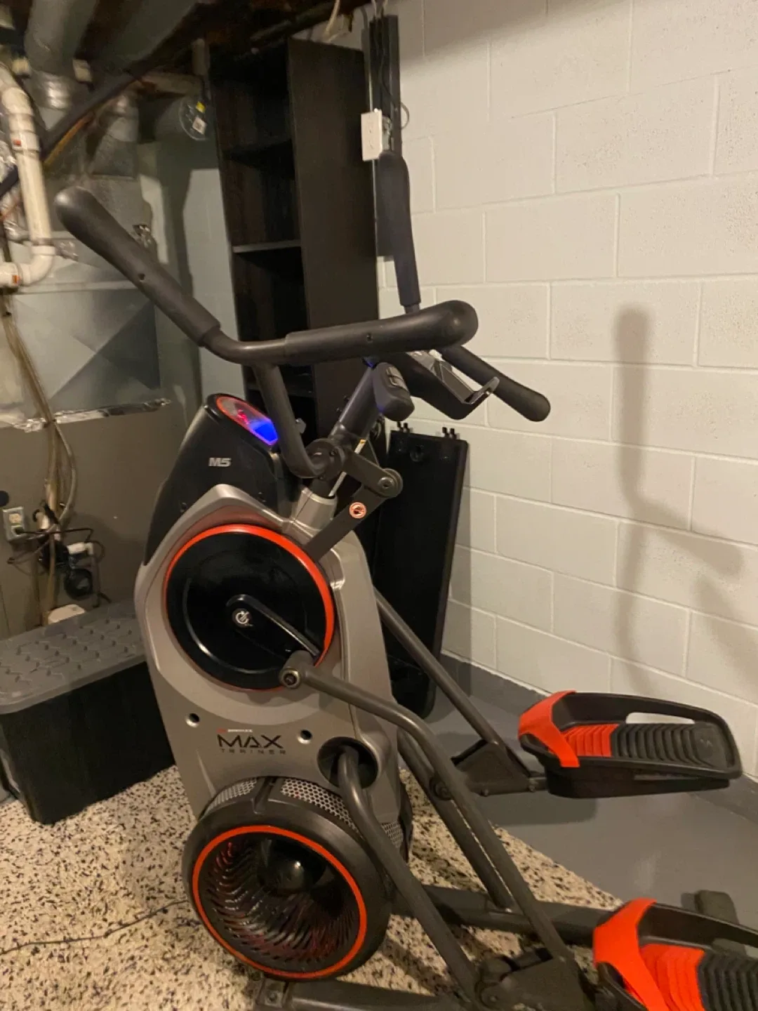 Bowflex Max Trainer M5 Elliptical image indicator(5)