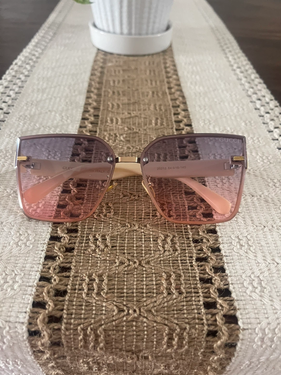 Gucci Sunglasses - Style 20212 64□16-140 - photo 2